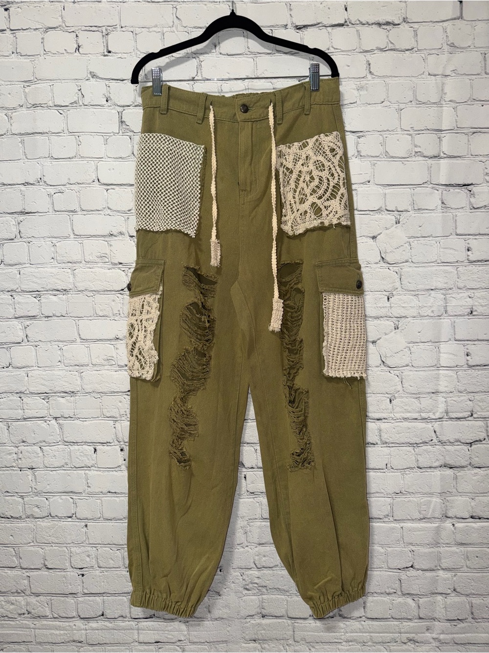 POL Olive Green Cargo Pants with Cream Crochet Patch Pockets